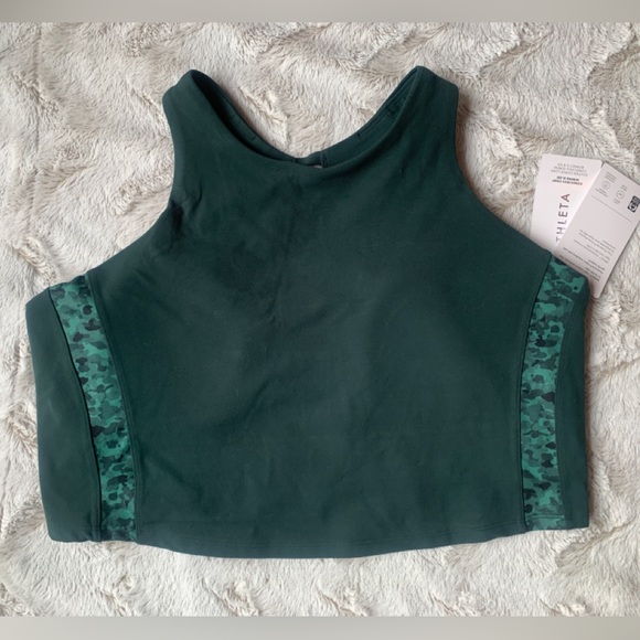 NWT - Athleta - Conscious Crop Serene D-DD - Picture 6 of 16